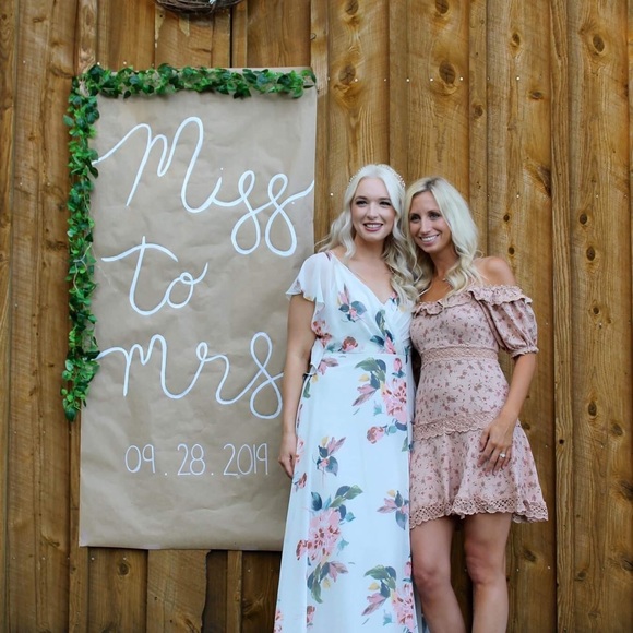 Jenny Yoo - Alanna - Obama Soft Sage Floral Print - Picture 5 of 5